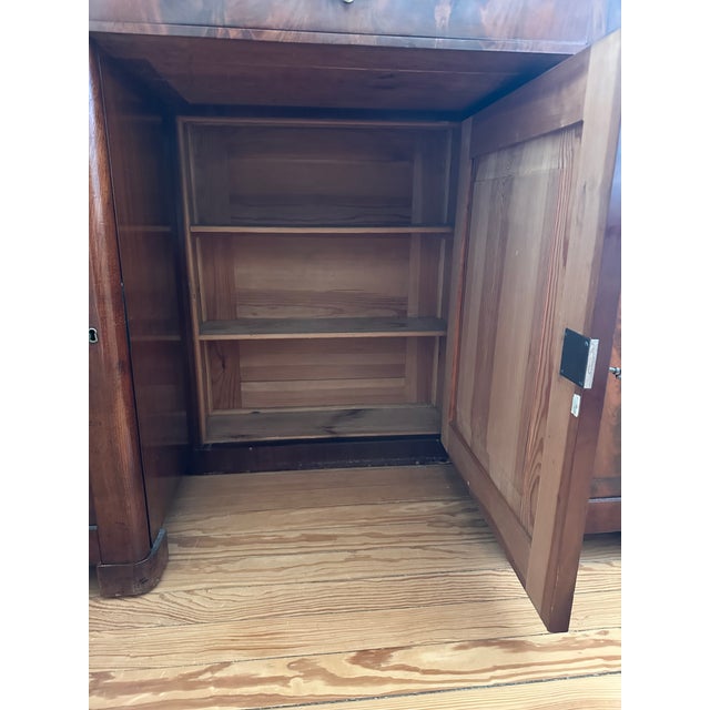 Early 19th Century Antique Burr Walnut English Regency Pedestal Dressing Table For Sale - Image 5 of 9