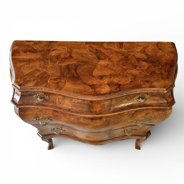 Vintage Italian Olive Burl Bombé Chest For Sale - Image 9 of 11