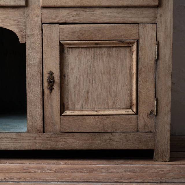 Welsh Oak Dog Kennel Dresser, c.1800 For Sale - Image 15 of 18