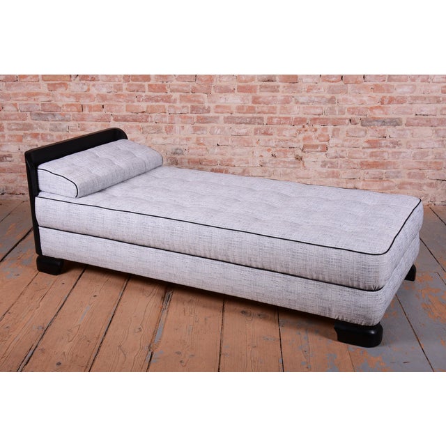 Art Deco Chaise Lounge in Oak and Spruce, Czech, 1930s For Sale - Image 4 of 14