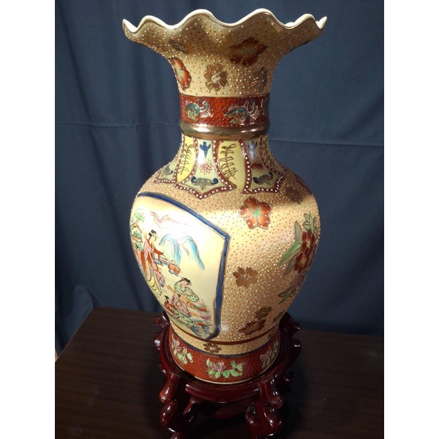 Decorative Polychrome Chinese Vase, 1890s For Sale - Image 6 of 10