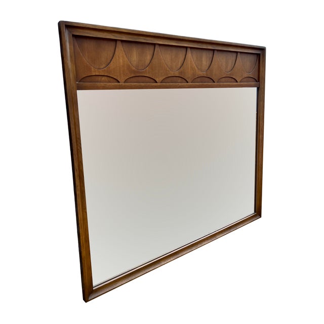 Mid-Century Modern Broyhill Brasilia Wall Mirror in Vintage Mid Century Modern Style For Sale - Image 3 of 4