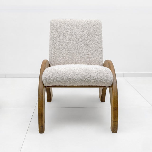 1960s Set of Lounge Chair and Ottoman in Curved Wood and Ivory Bouclé, 1960 For Sale - Image 5 of 10