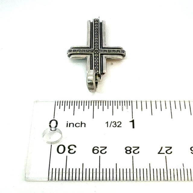 1990s David Yurman Black Diamond Cross Pendant Sterling Silver Estate For Sale - Image 4 of 6