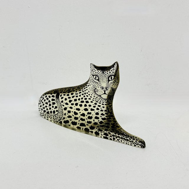Large Mid-Century Modern Resin Leopard by Abraham Palatnik, Brazil, 1970s For Sale - Image 6 of 18