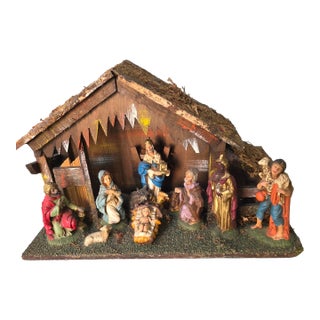 Italian Christmas Nativity Creche Set For Sale