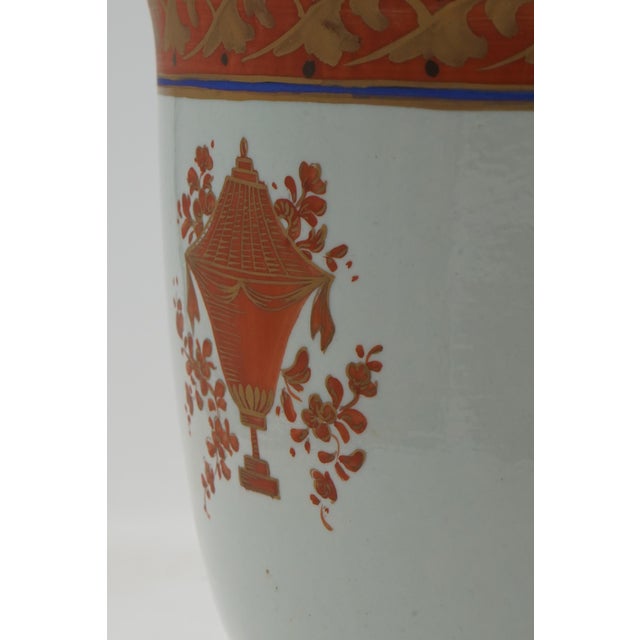 1980s Mottahedeh Porcelain Lidded Urn For Sale - Image 9 of 11