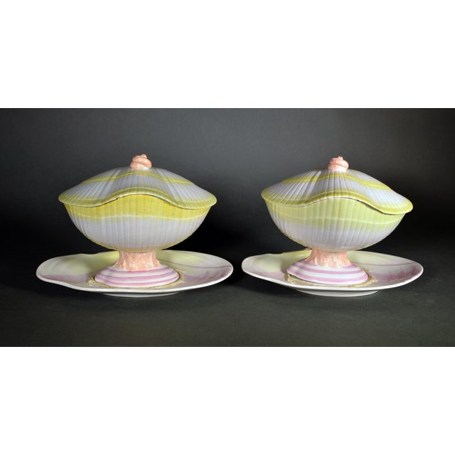 Wedgwood Pearlware Nautilus Shell Part Dessert Service in Pink and Yellow Circa 1800–1815 For Sale - Image 10 of 11