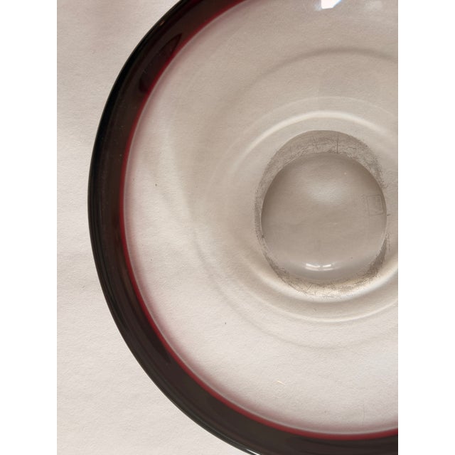 Scandinavian Bowl and Vase in Amethyst Glass by Vicke Lindstrand for Kosta Boda, 1950s, Set of 2 For Sale - Image 13 of 18