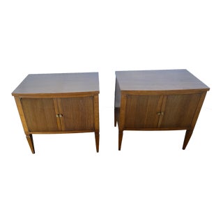 1960s Vintage John Stuart French Regency Walnut Nightstands - a Pair For Sale