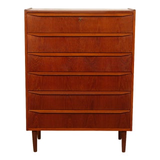 Vintage Danish Chest of Drawers in Teak For Sale