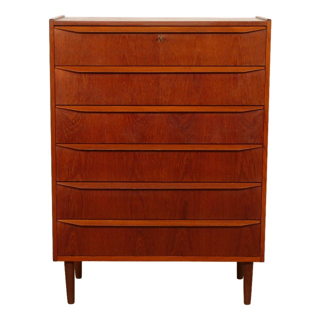 Vintage Danish Chest of Drawers in Teak For Sale