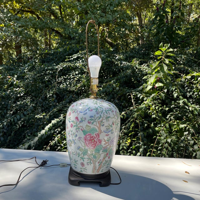 Love at first sight, a gorgeous piece! Love the colors, the base, the shape! Add a vibrant color lampshade, it will be...