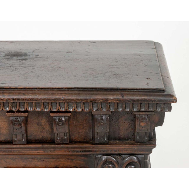 Italian Renaissance Walnut Cabinet, 17th C. For Sale In New York - Image 6 of 8