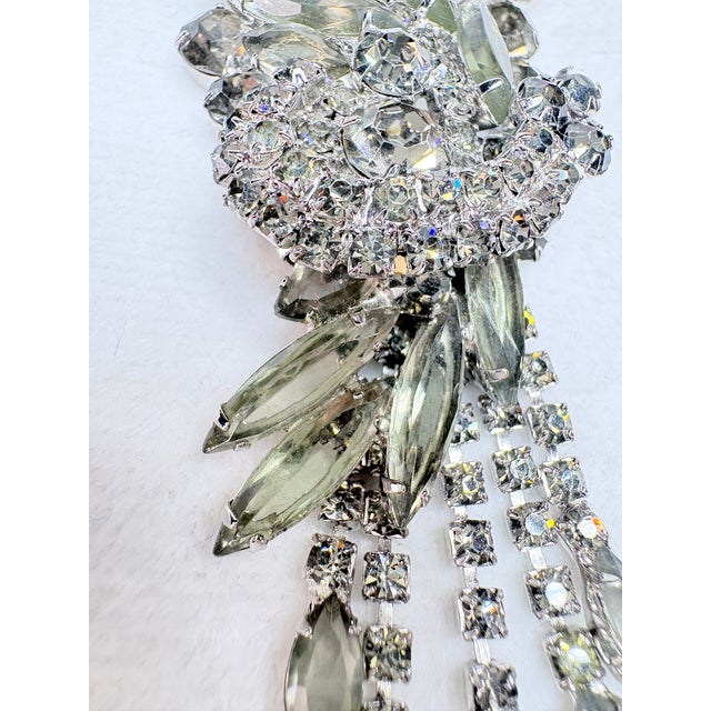 Vintage Juliana D&e Clear & Smoky Topaz Rhinestone Necklace and Bracelet Set, Attributed For Sale - Image 13 of 16