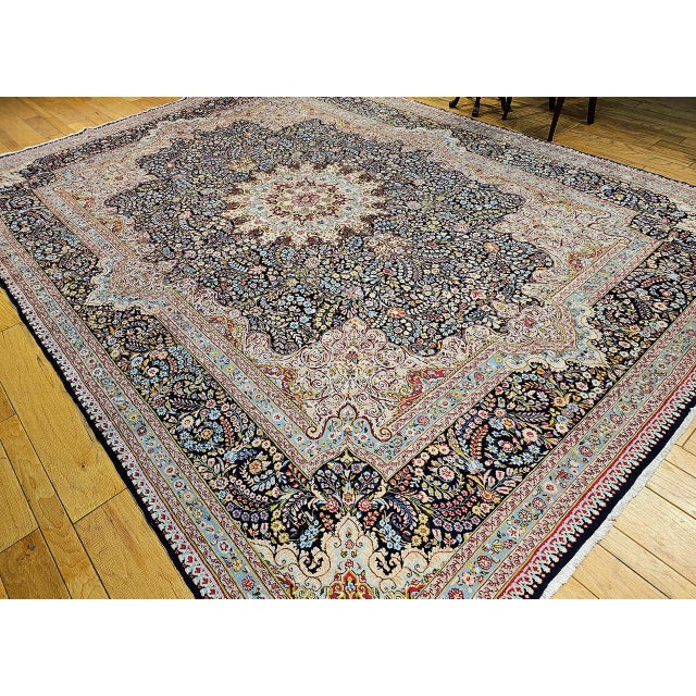 Brown Antique Oversize Kerman Lavar Rug, Wool on Cotton, Floral Design, 1920s For Sale - Image 8 of 17