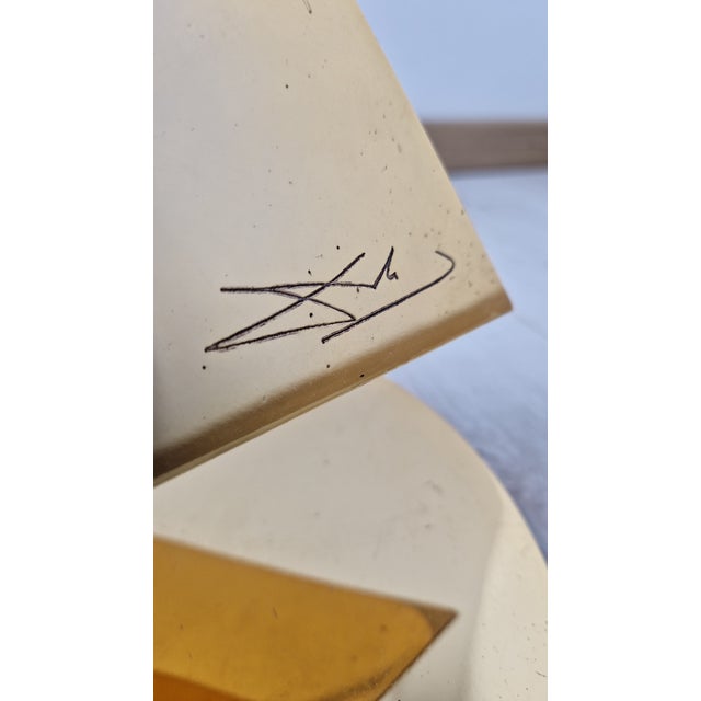 Tetrahedron Fire Designer Sculpture Lamp in Gold-Plated Metal by Salvador Dalí, 1980s For Sale - Image 16 of 18