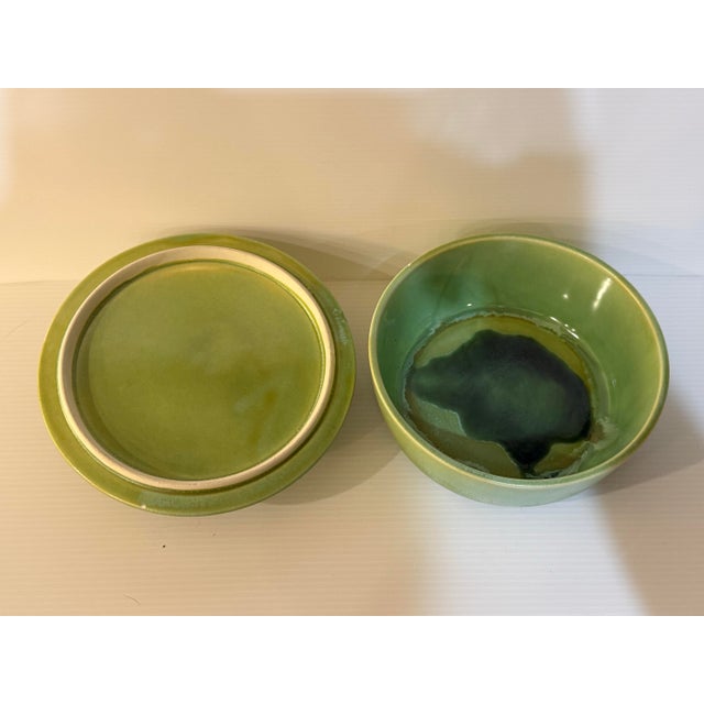 Vintage Wade California Apple Motif Covered Art Pottery Bowl For Sale - Image 12 of 12