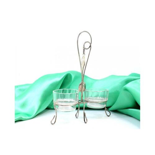 American Glass Salt and Pepper Shakers with Silver Frame and Spoon, Set of 4 For Sale - Image 3 of 5