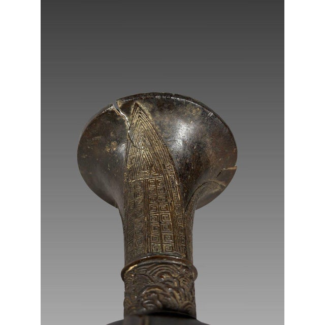 Asian Bronze Gu vase, Song Dynasty (960-1279), Ancient China For Sale - Image 3 of 7