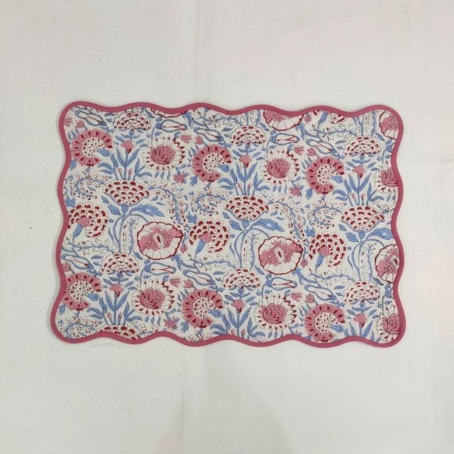 Modern Handmade Scalloped White Floral Placemats with Pink Piping - Set of 4 For Sale - Image 3 of 6