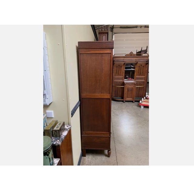Wood Vintage Art Deco Wardrobe in Oak, 1930 For Sale - Image 7 of 10