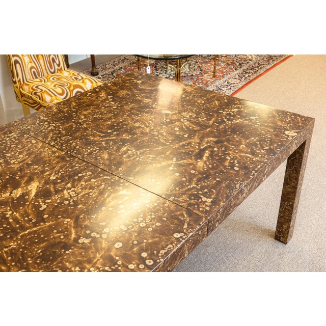 1970s Vintage 1970s Burlwood Style Brown Laminate Parsons Dining Table With Leaves For Sale - Image 5 of 7