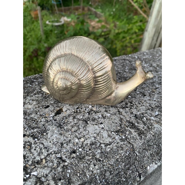 Vintage Mid-Century Modern Silver Brass Snail Figurine – Large Heavy Metal Snail Paperweight Sculpture, Hollywood Regency Table Decor For Sale - Image 4 of 12