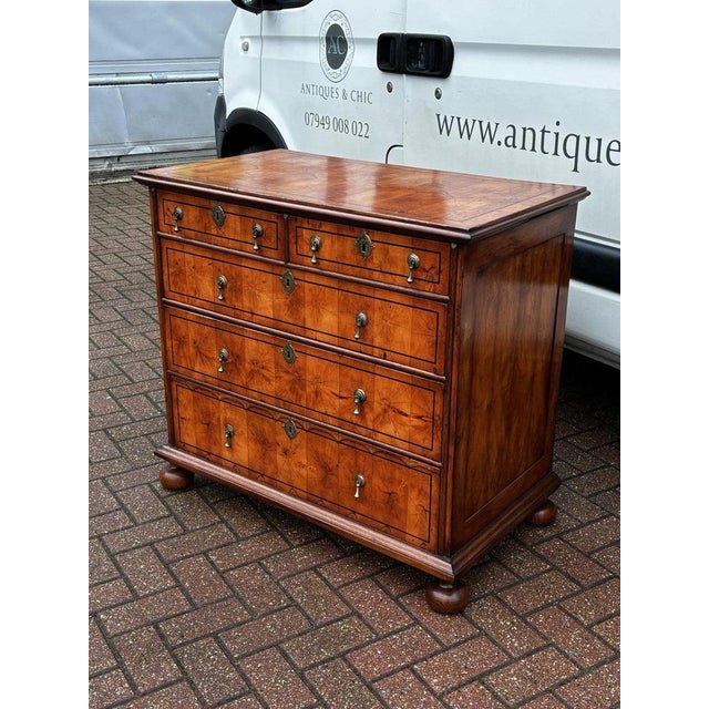 Oyster Veneer Chest of Drawers with Original Brass Handles from William & Mary For Sale - Image 13 of 18