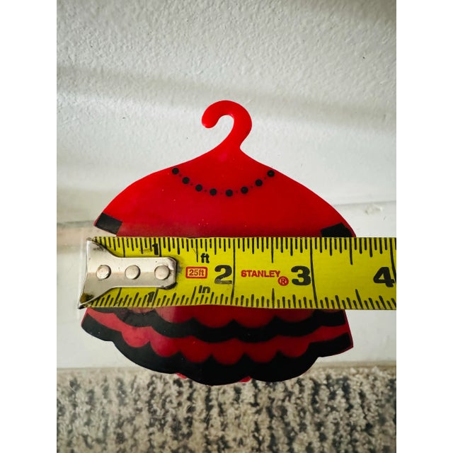 Red Vintage Victor Goldman Hanging Clothes Drink Coaster Set From Hong Kong For Sale - Image 8 of 9