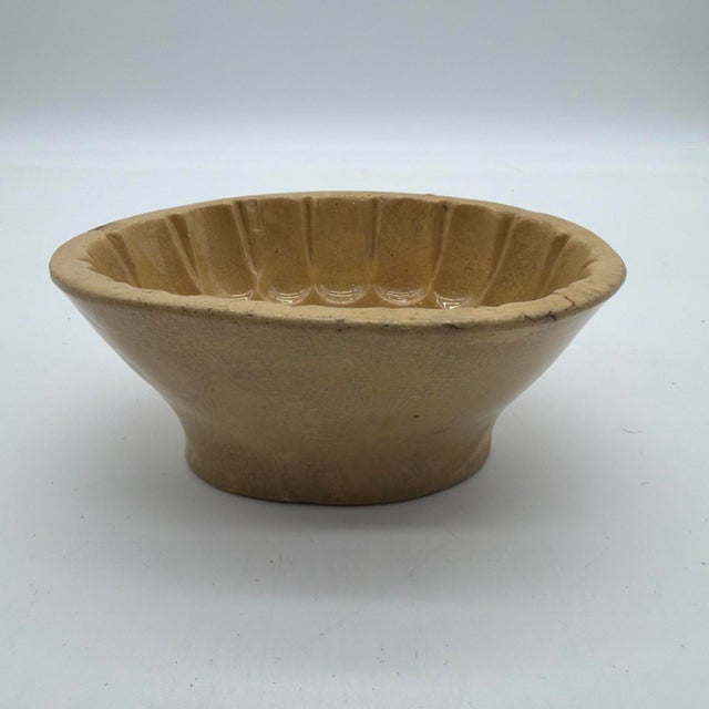 Mid 19th Century Antique Yellowware Pineapple Pudding Mold, Probably English, 19th Century For Sale - Image 5 of 13