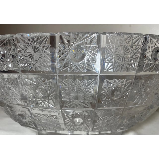 1960s Vintage Hand Cut American Brilliant Etched Queen Lace Crystal Centerpiece Bowl For Sale - Image 5 of 12
