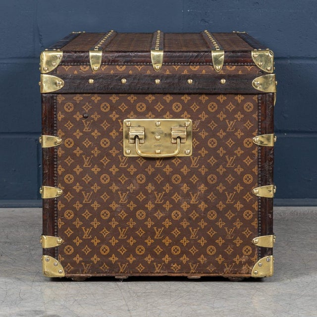 Antique French Trunk in Woven Monogram Canvas from Louis Vuitton, 1896 For Sale - Image 6 of 18