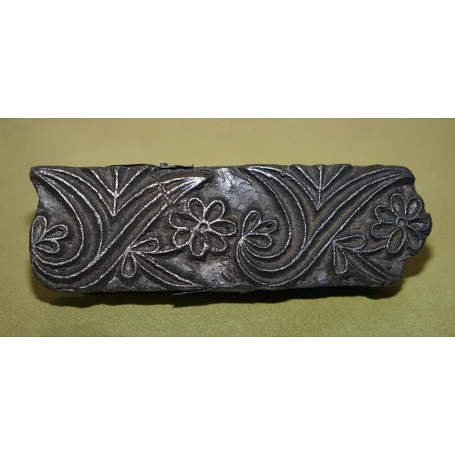 Antique Hand Carved Swirly Boarder Printing Block for Wallpaper For Sale - Image 4 of 12