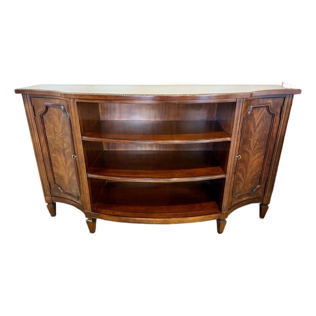 Henredon Mahogany Bow Front Sideboard, Credenza, or Console Cabinet For Sale