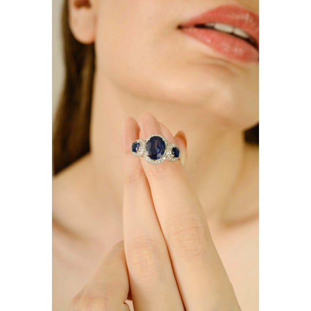 2.6 Carat Deep Blue Sapphire Three Stone Diamond Ring Size 6 in 14k Gold For Sale - Image 9 of 13