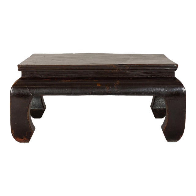 Chow Legs Dark Lacquered Coffee Table with Gloss Patina, Antique For Sale