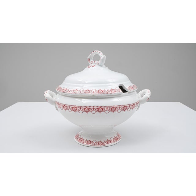 20th Century Belgian Special Edition Porcelain Tureen With Lid For Sale - Image 11 of 18