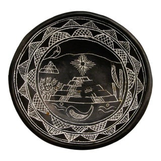 1910s Diaguita Black and White Etched Three Footed Ceramic Bowl From Northern Chile For Sale