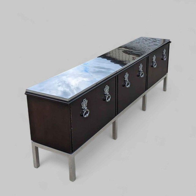1970s Hollywood Regency Black Credenza in the Style of Tommi Parzinger, Chrome For Sale - Image 4 of 12