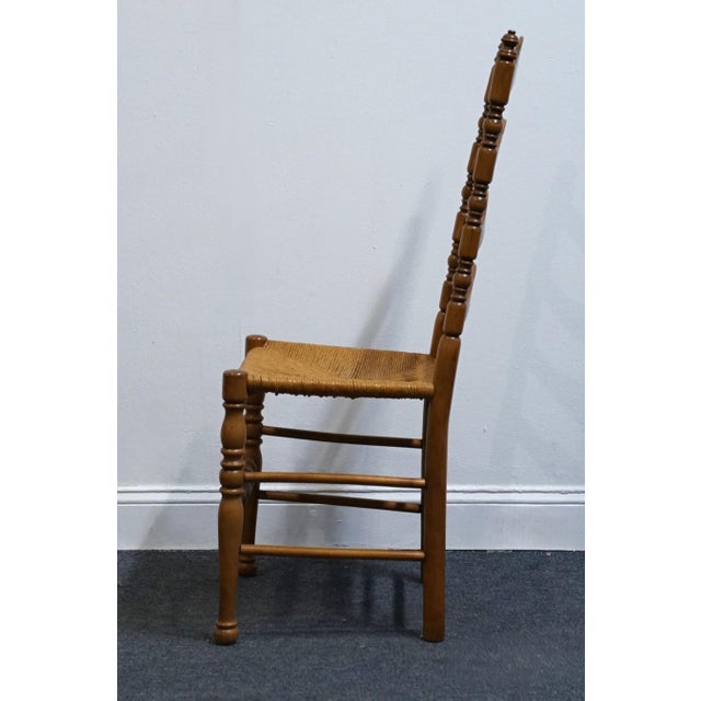 1970s Thomasville Furniture Post Road Collection Solid Hard Rock Maple Colonial Early American Ladderback Dining Side Chair W. Rush Seat 750-7 For Sale - Image 5 of 8
