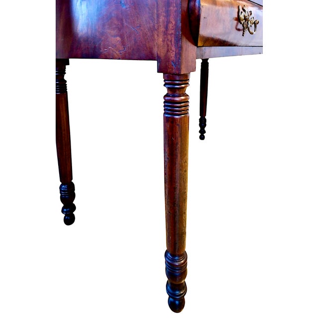 Early 19th-Century American Empire Dressing Table With Flame Mahogany Veneer For Sale - Image 14 of 14
