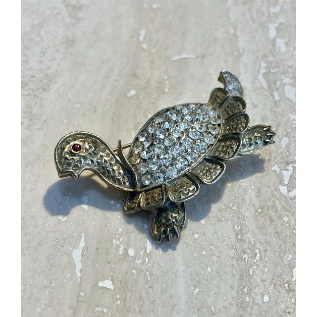 Gray Vintage Rhinestone Turtle Brooch For Sale - Image 8 of 12