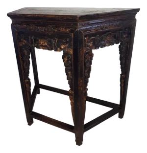 Chinese Console Table in Lacquered Wood