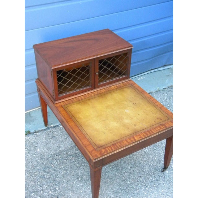 Traditional Leather Top Nightstand Side End Lamp Table by Heritage Henredon For Sale - Image 3 of 11