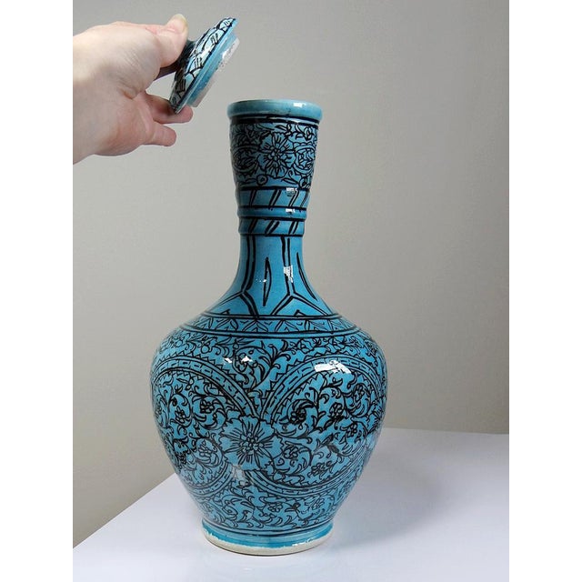 1950s Vintage Vase in Painted Turquoise, 1950s For Sale - Image 5 of 17