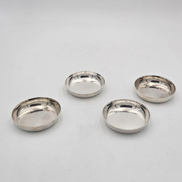 Traditional Set of Four Sterling Silver Coasters, Shreve & Co., u.s.a. Circa 1950 For Sale - Image 3 of 8