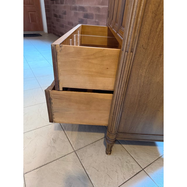 Vintage Henredon Fine Furniture Ralph Lauren Country Manor Style Armoire Wardrobe 1960s For Sale - Image 10 of 12