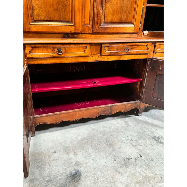 Brown Louis XV Two-Part Walnut Buffet, 18th Century For Sale - Image 8 of 12
