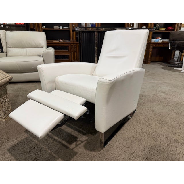 2010s American Leather "Nico" Manual Recliner For Sale - Image 5 of 6